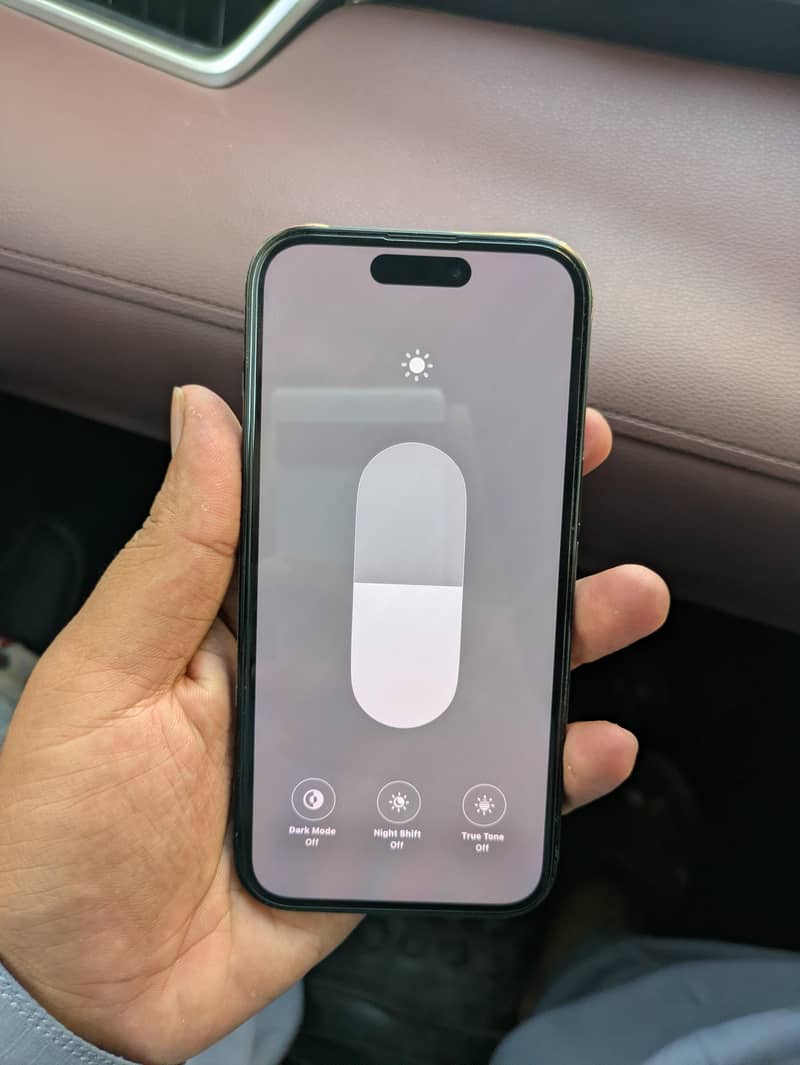 Apple iPhone 15 5