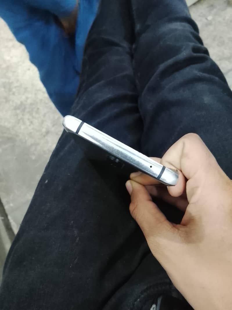 One Plus 8 4