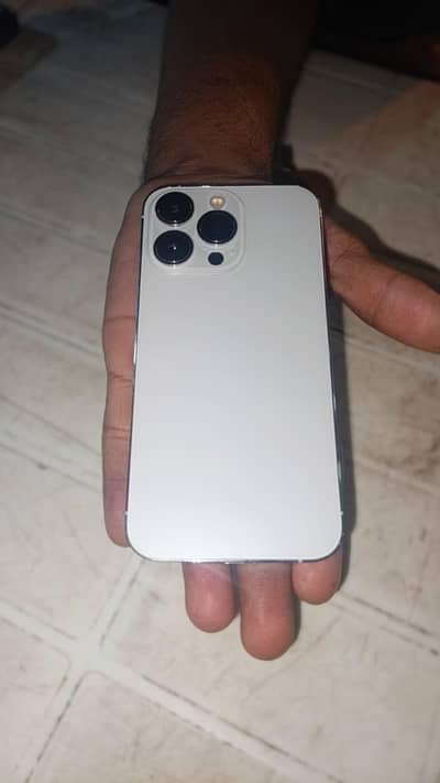 Apple iPhone 13 Pro