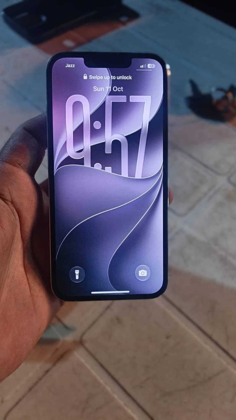 Apple iPhone 13 Pro 1