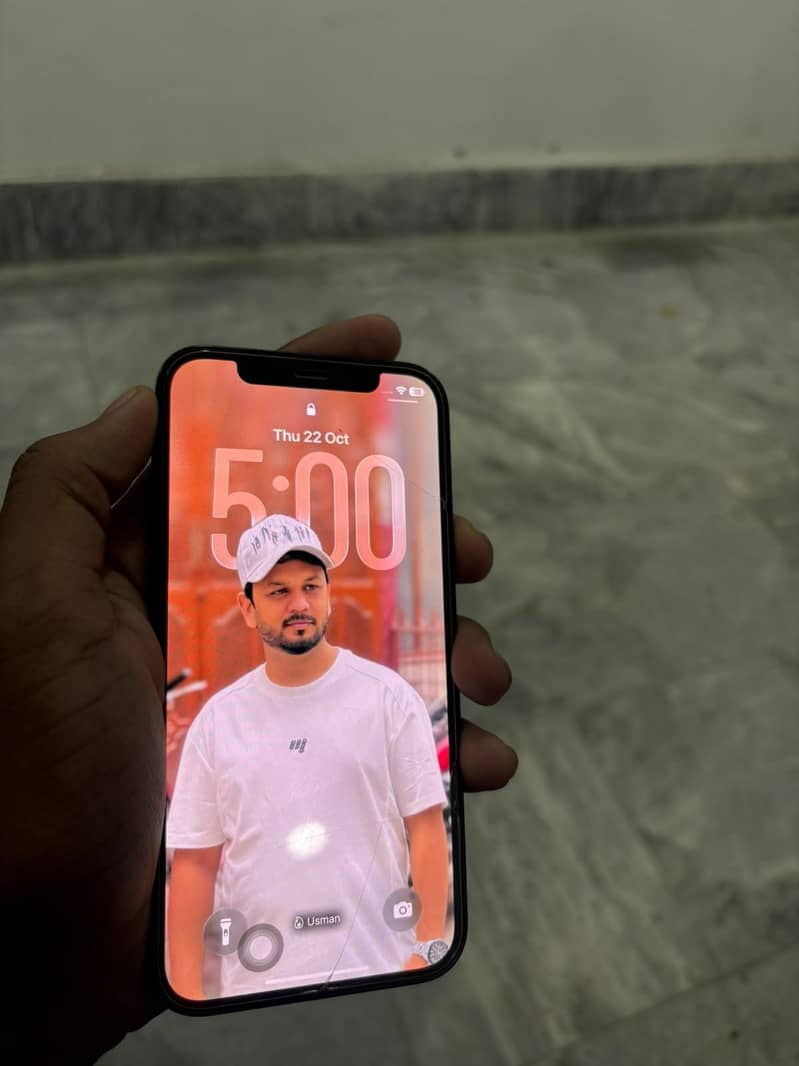 Apple iPhone 12 5