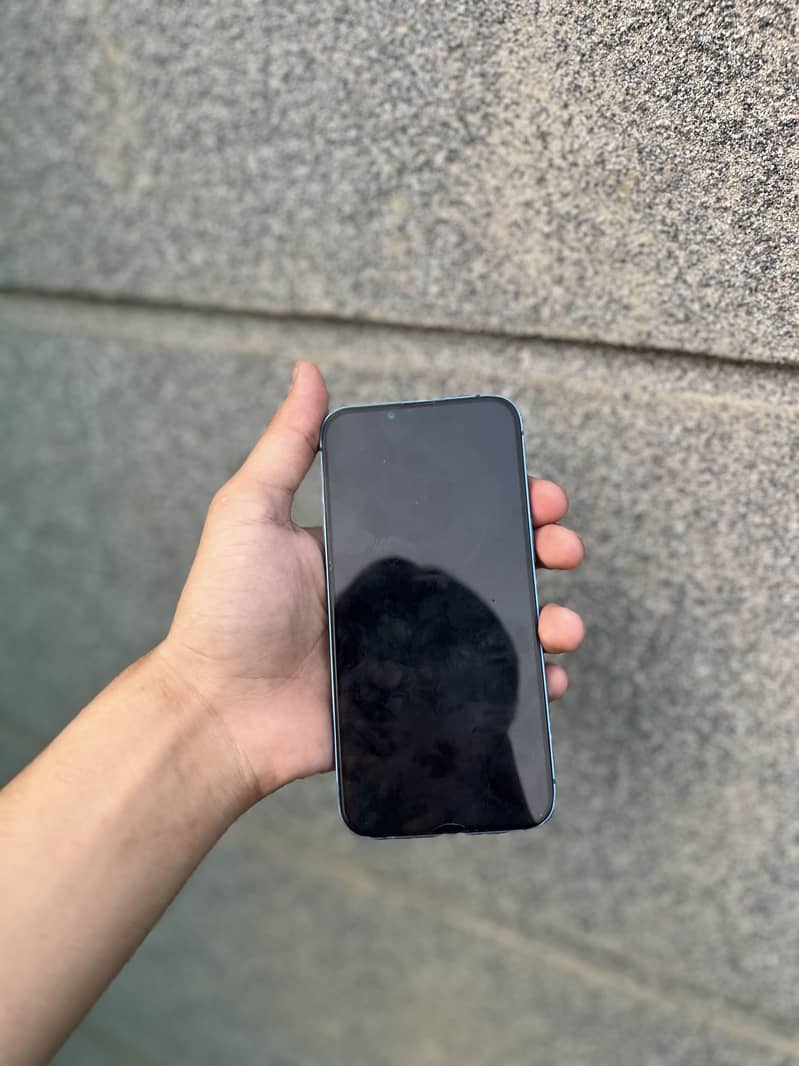 iPhone 13 Jv 1