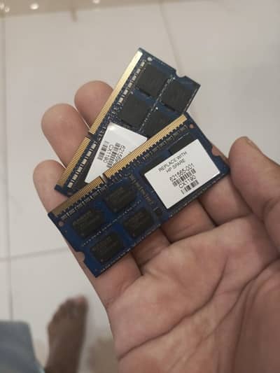 Elpida 4GB DDR3 Laptop SO-DIMM 2 Pcs good condition