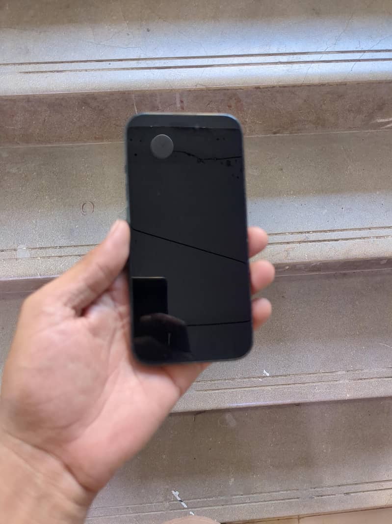 Apple iPhone 15 1