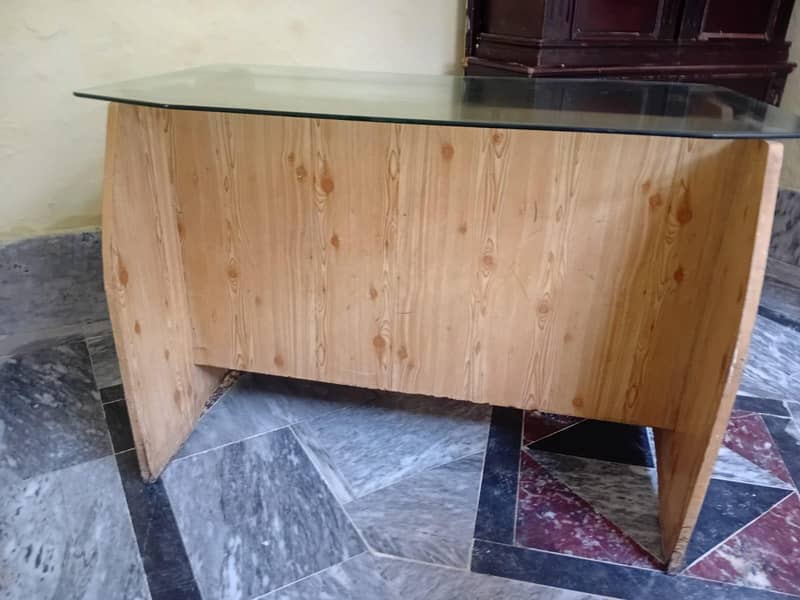 Office tables 1