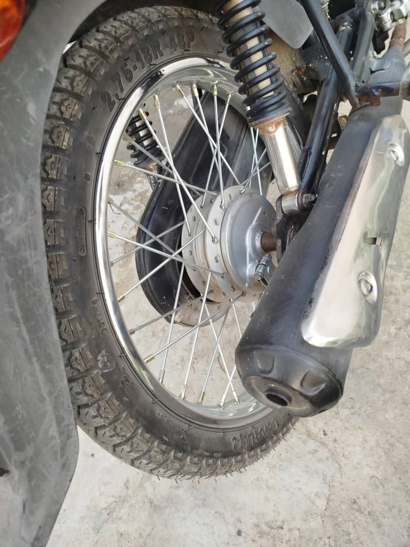 Honda prioder 100 2