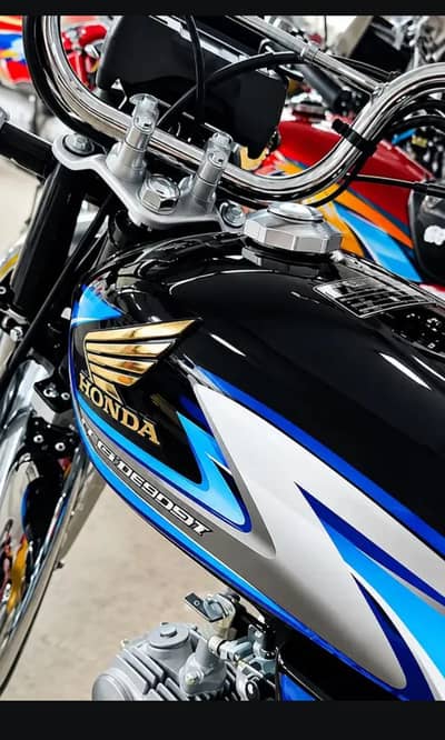 Honda CD 70 black new