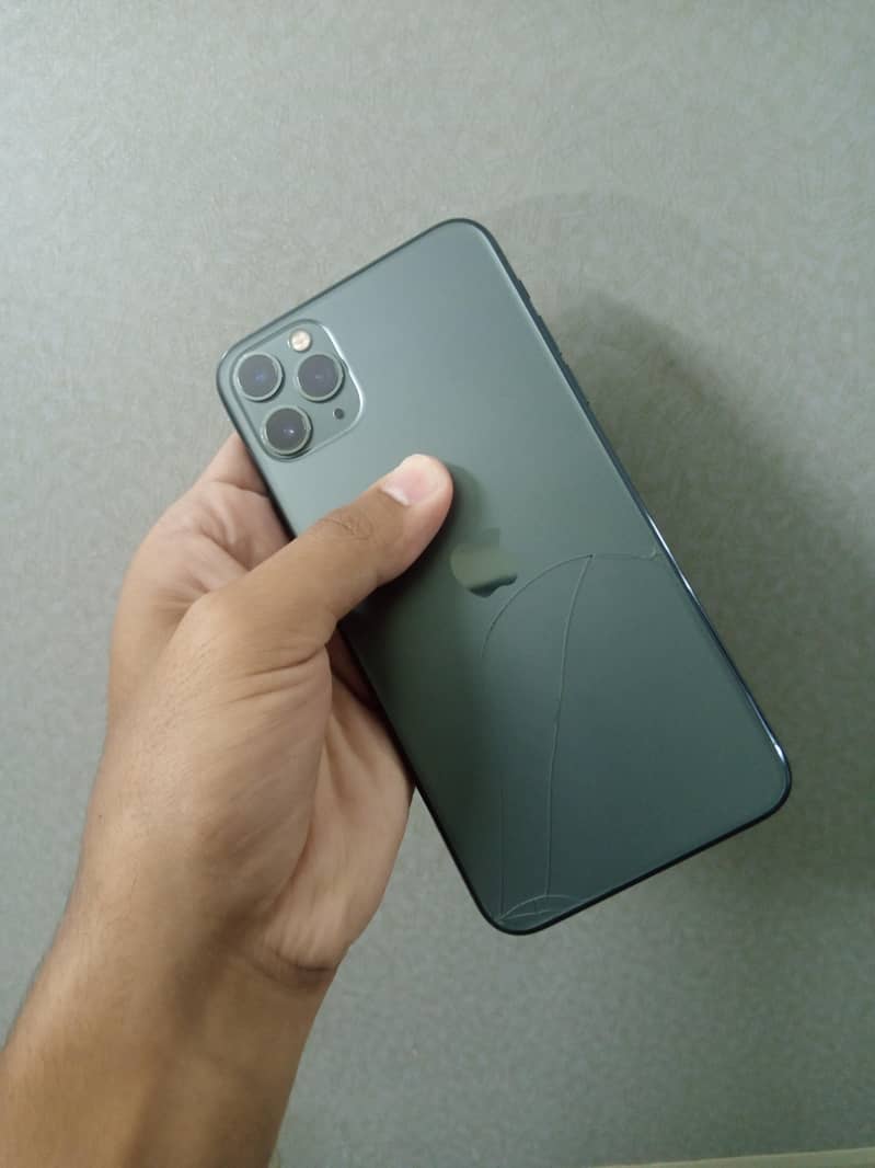 Apple iPhone 11 Pro Max 3