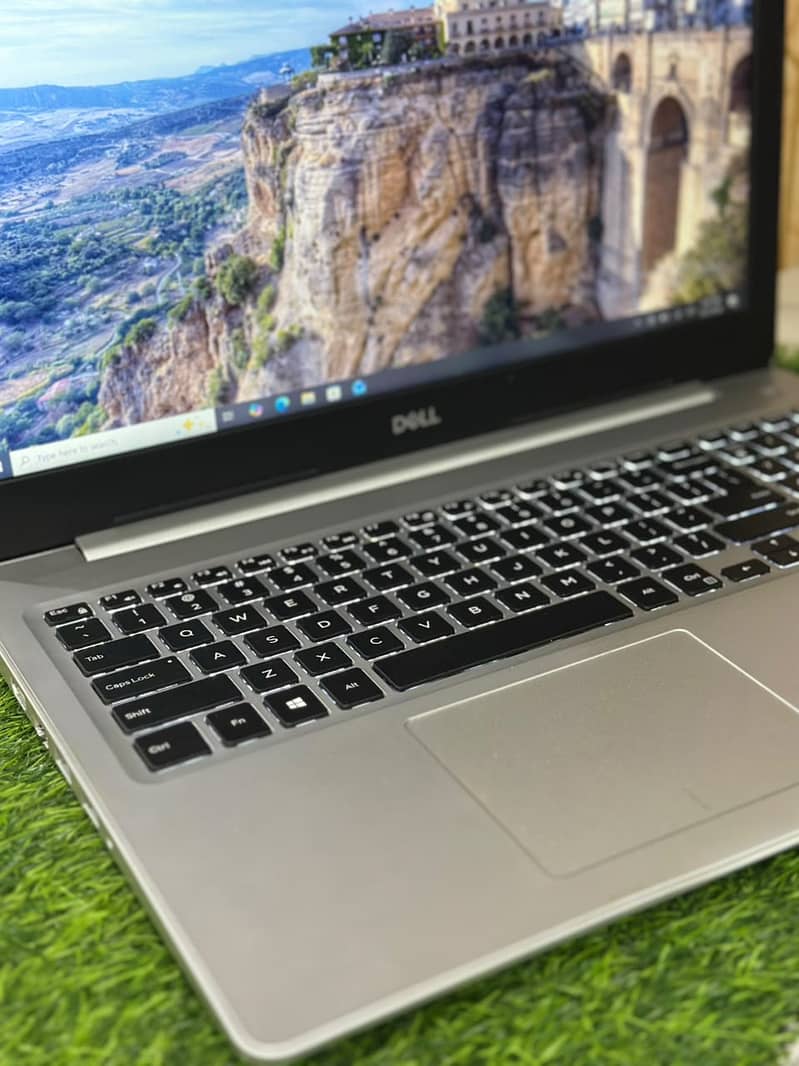 Dell Inspiron 5570 intel Core i5 8th Generation Touch Screen Laptop ...