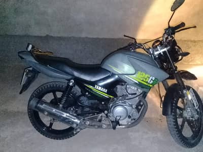 Sport Bike Yamaha YBR-125G