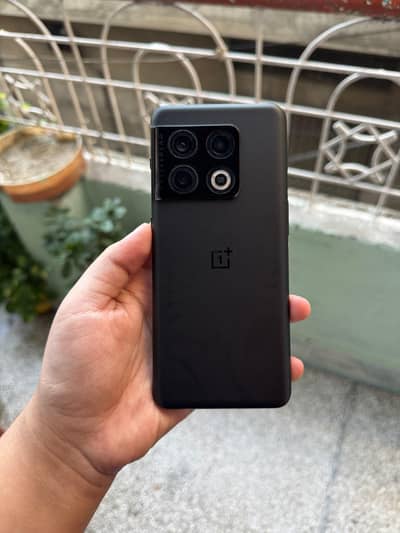 One Plus 10 Pro (Sim Time Available)