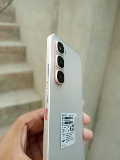 Infinix Hot 60 Pro