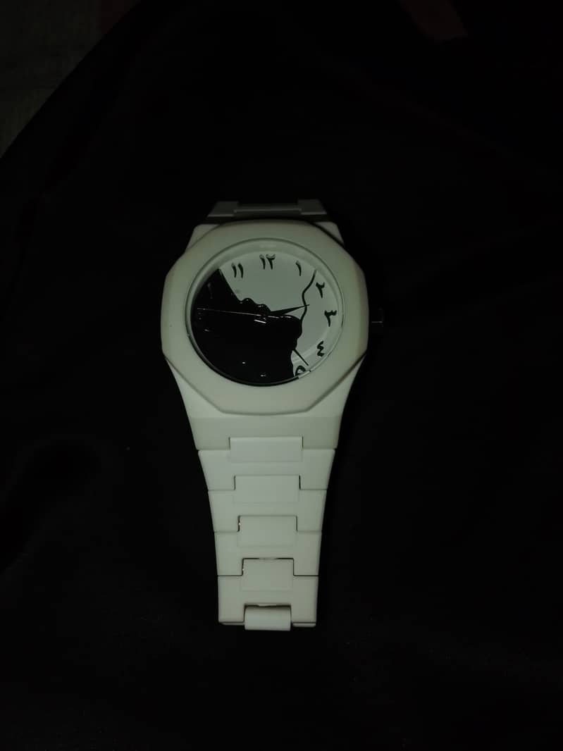 Aura watch 2