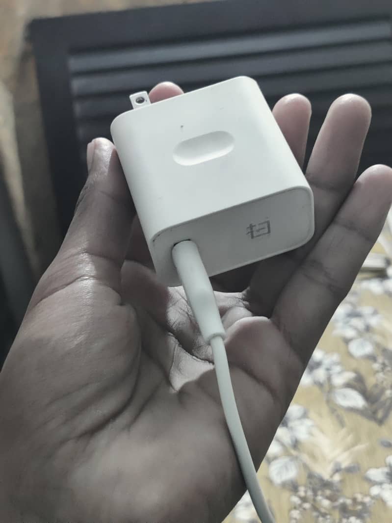 One Plus 8 10/10 7