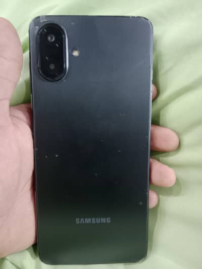 Samsung Mobile A07 4/64with box urgent sale