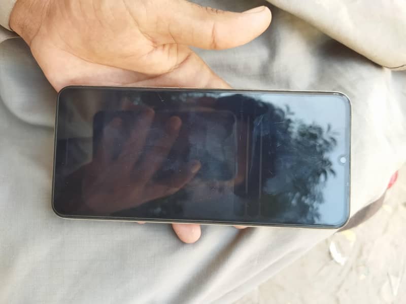 Realme C53 7
