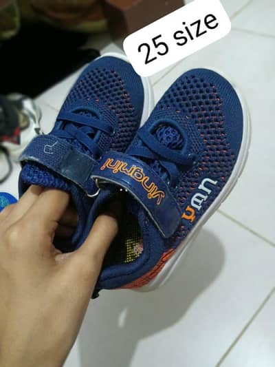 branded kids shoes