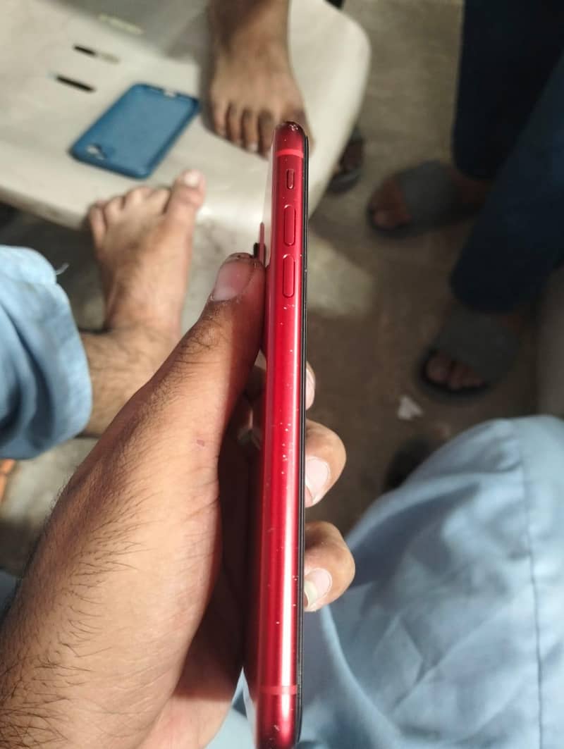 Apple iPhone 11 2