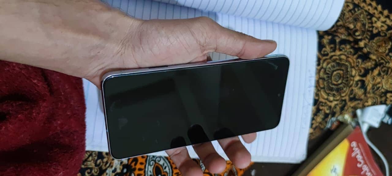 Google Pixel 8 Pro 6