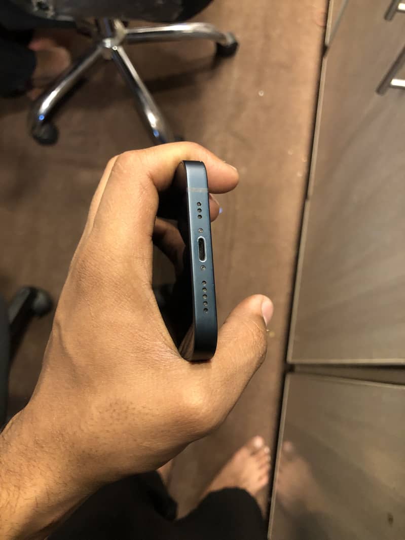 Apple iPhone 14 5