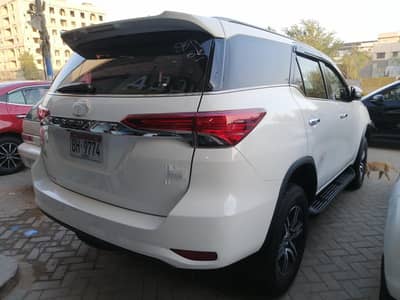 Toyota Fortuner G 2.7 2021 model 2021  registered white