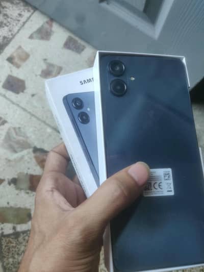 Samsung Mobile A06