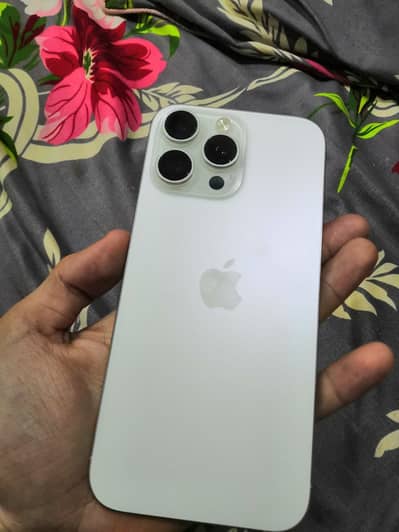 Apple iPhone 16 Pro Max