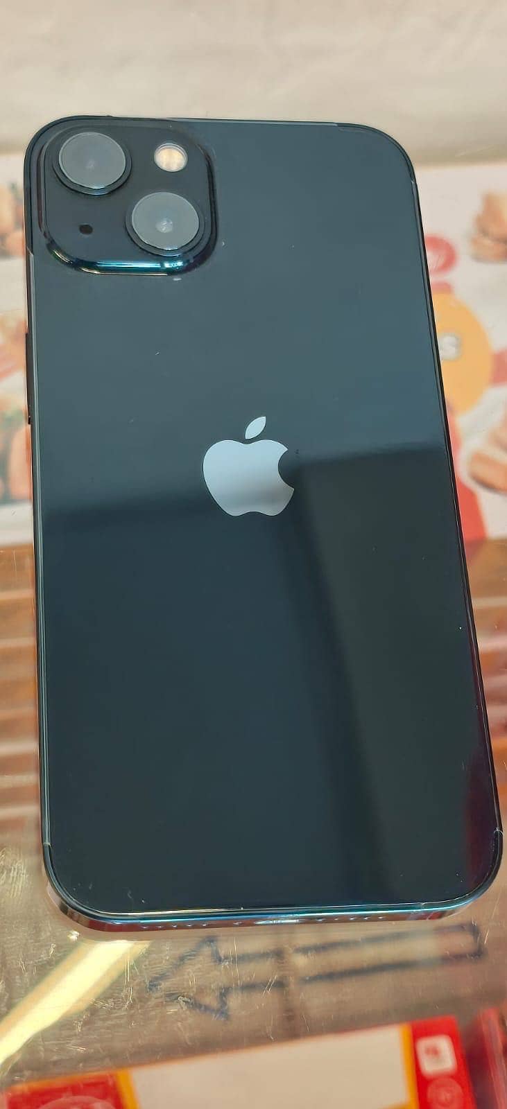 Apple iPhone 13 7
