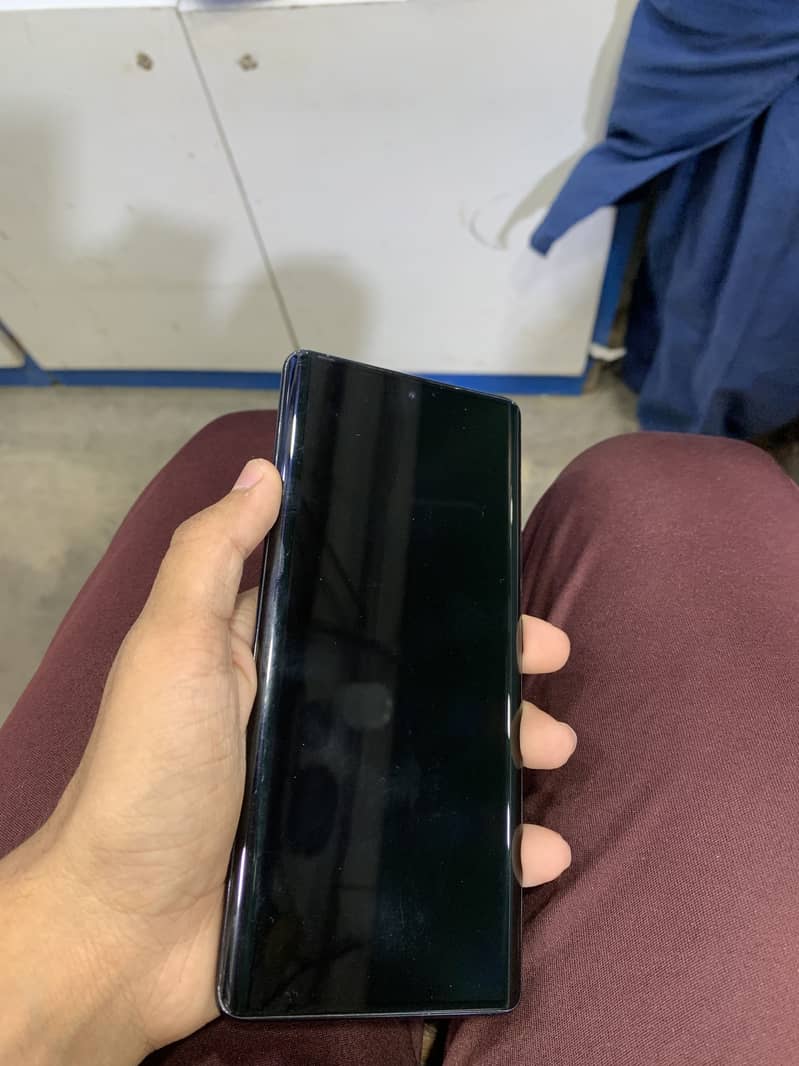 Infinix Note 40 Pro 0