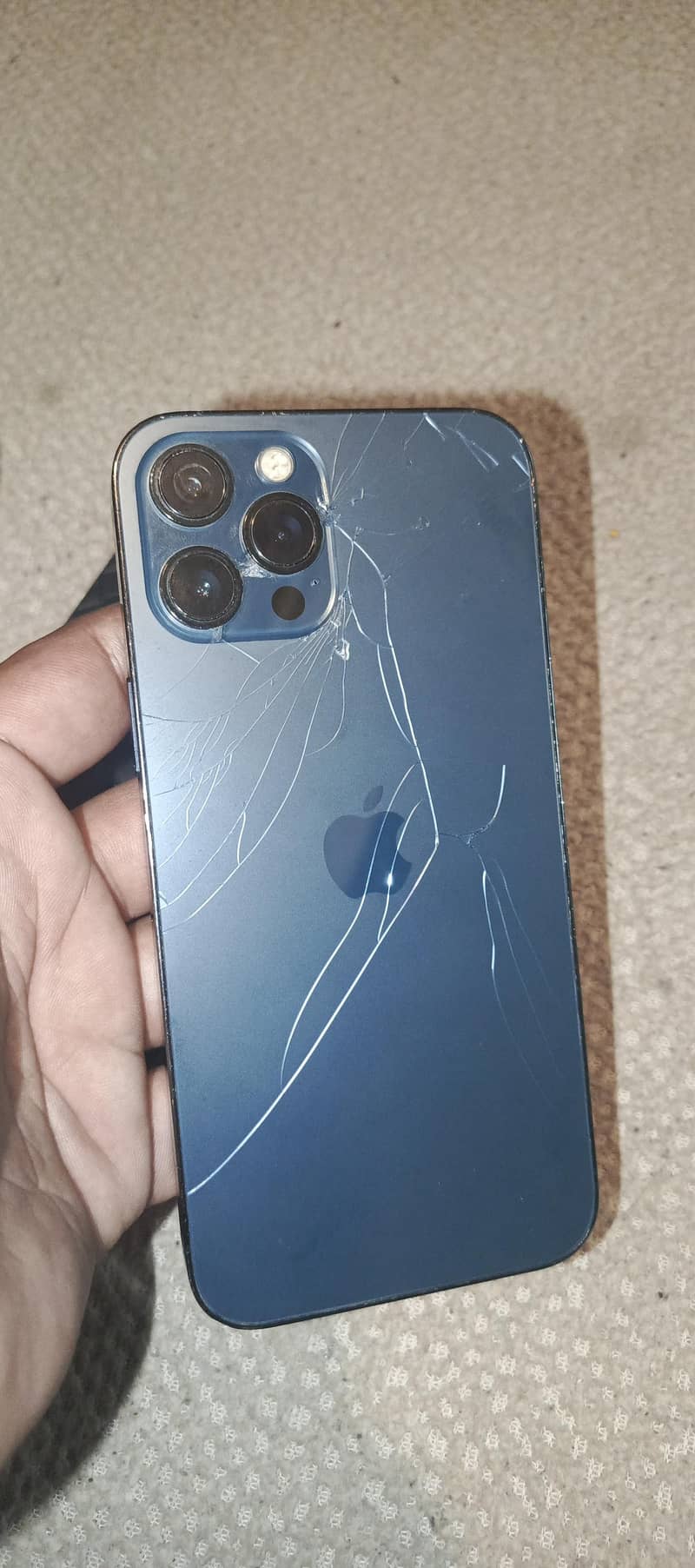 Apple iPhone 12 pro max 0