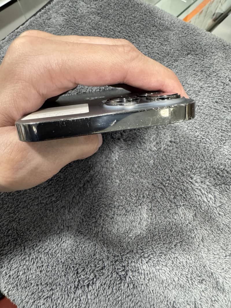 Iphone 13 pro max 3