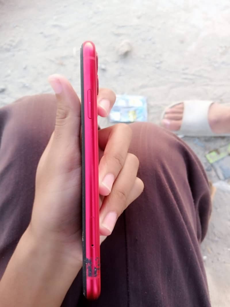 Apple iPhone 11 2