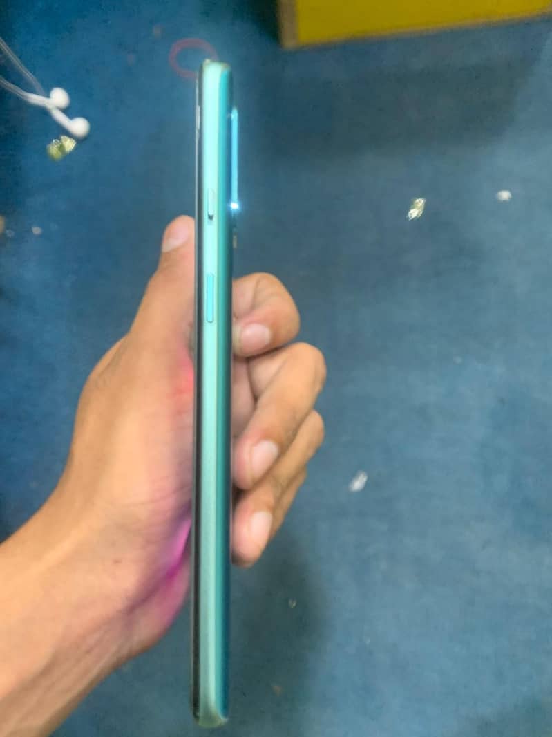 One Plus 8T 2