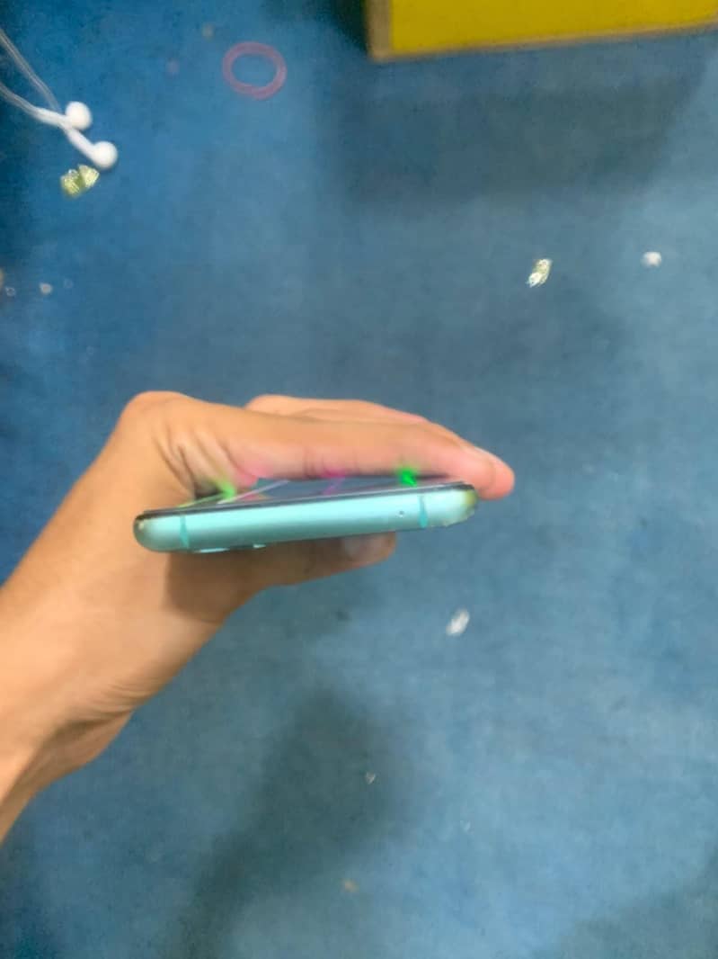 One Plus 8T 4