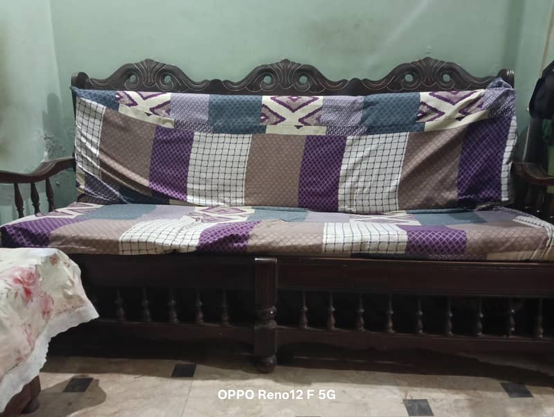 vood sofas 4