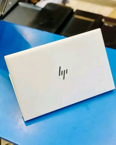 HP EliteBook 645 G9 | Ryzen 5 Pro | 8GB | 256GB SSD |
