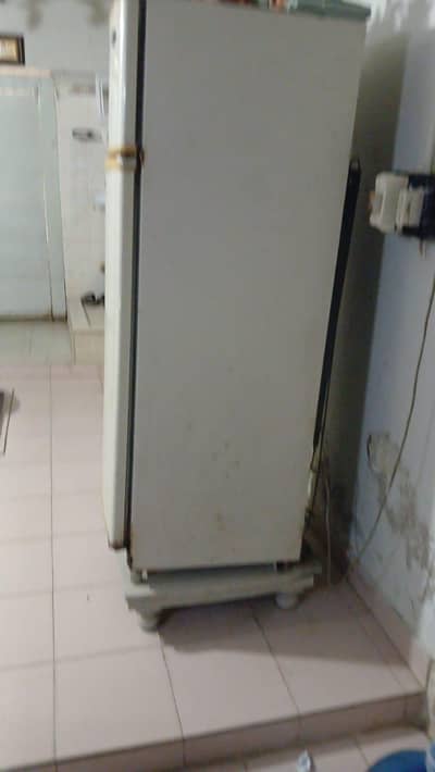 Dawlance Refrigerator