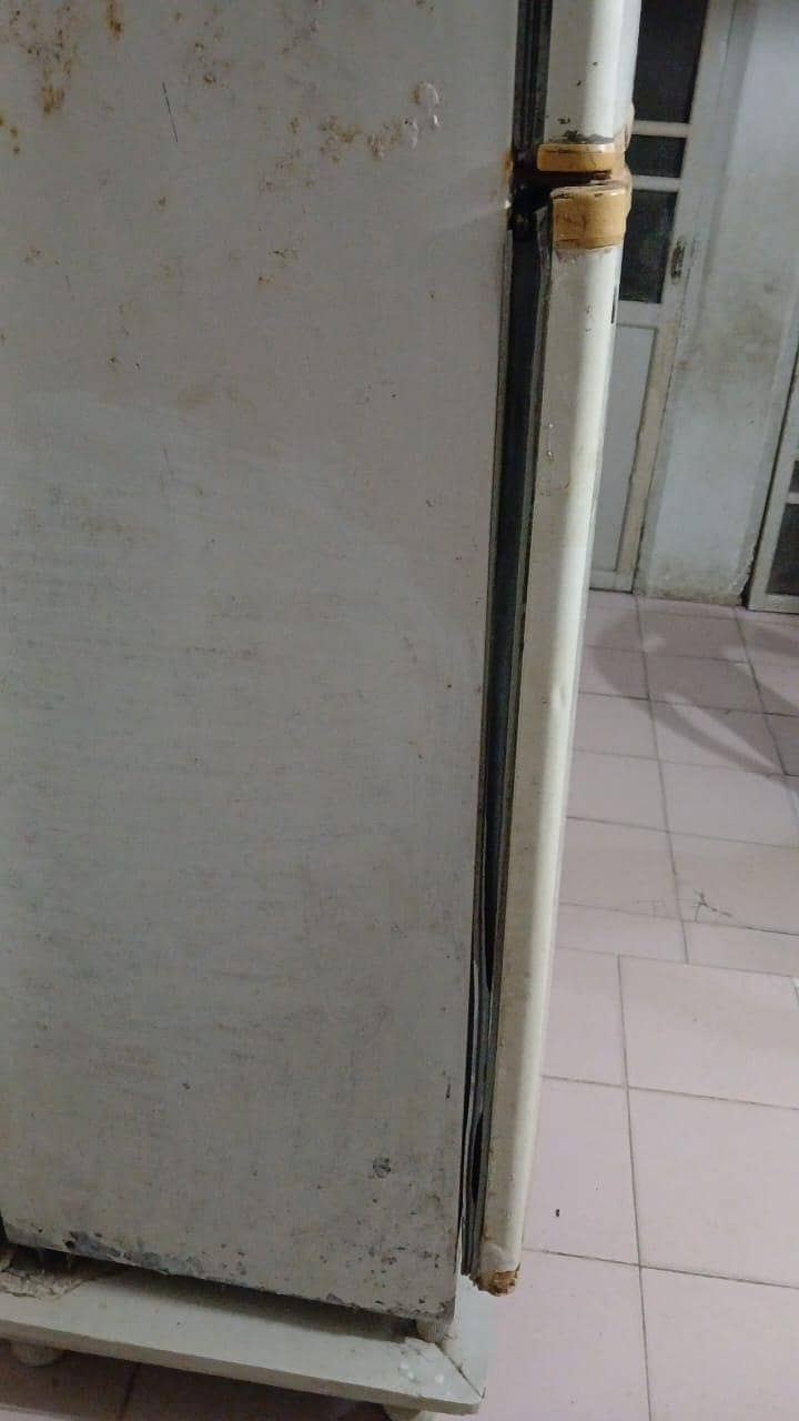 Dawlance Refrigerator 3