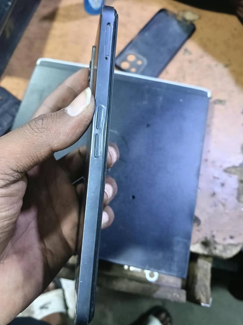 Realme C35 2