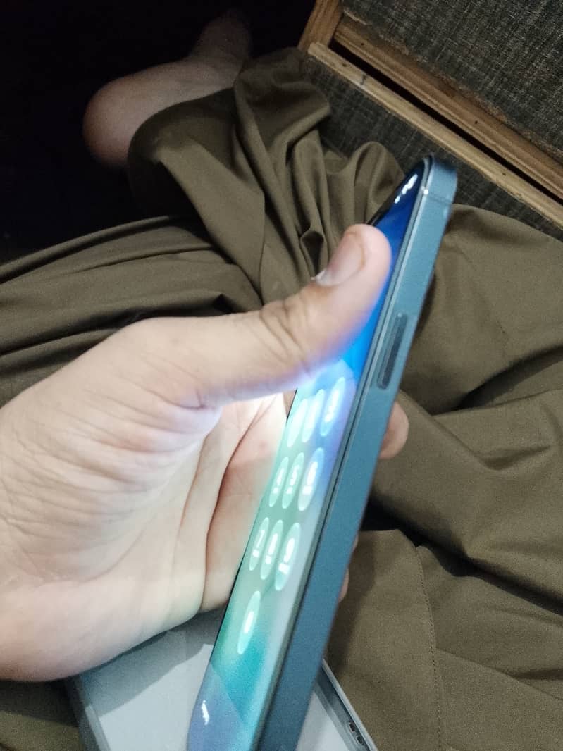 Apple iPhone 12 Pro Max 0