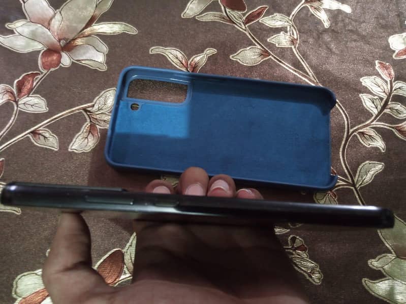 s22 plus 2
