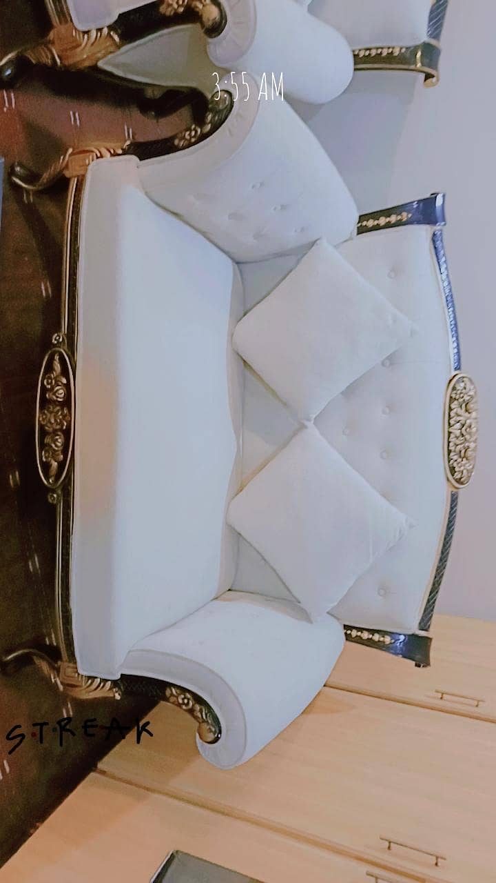 new sofa set urgent sale 2