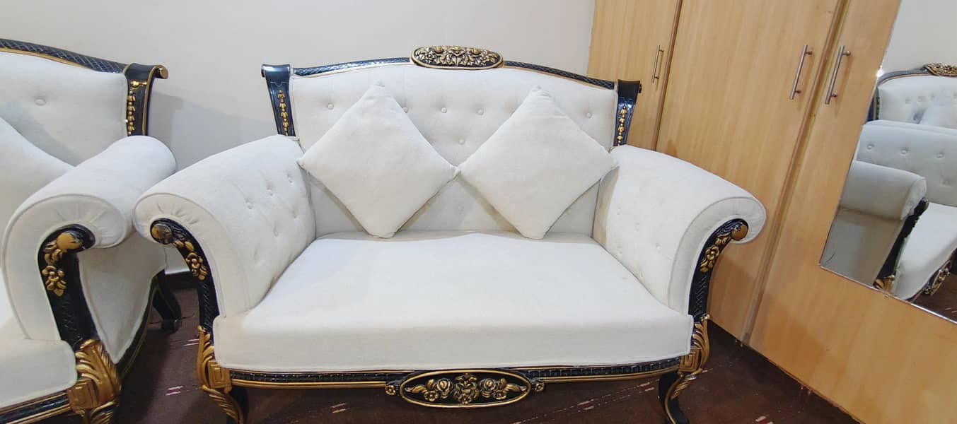 new sofa set urgent sale 4
