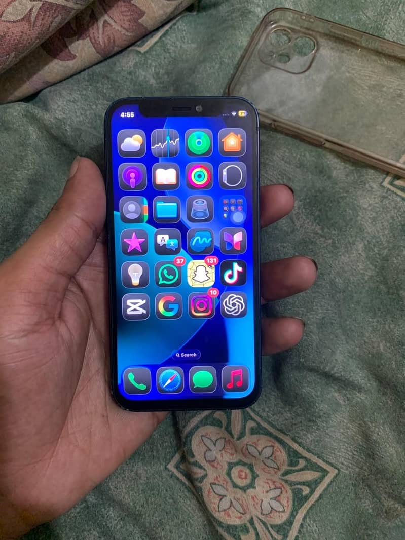 Apple iPhone 12 mini 3