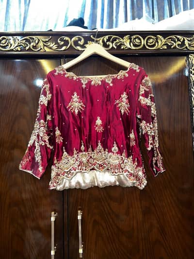 bridal mehrun Lehnga - medium size- worn once . model town