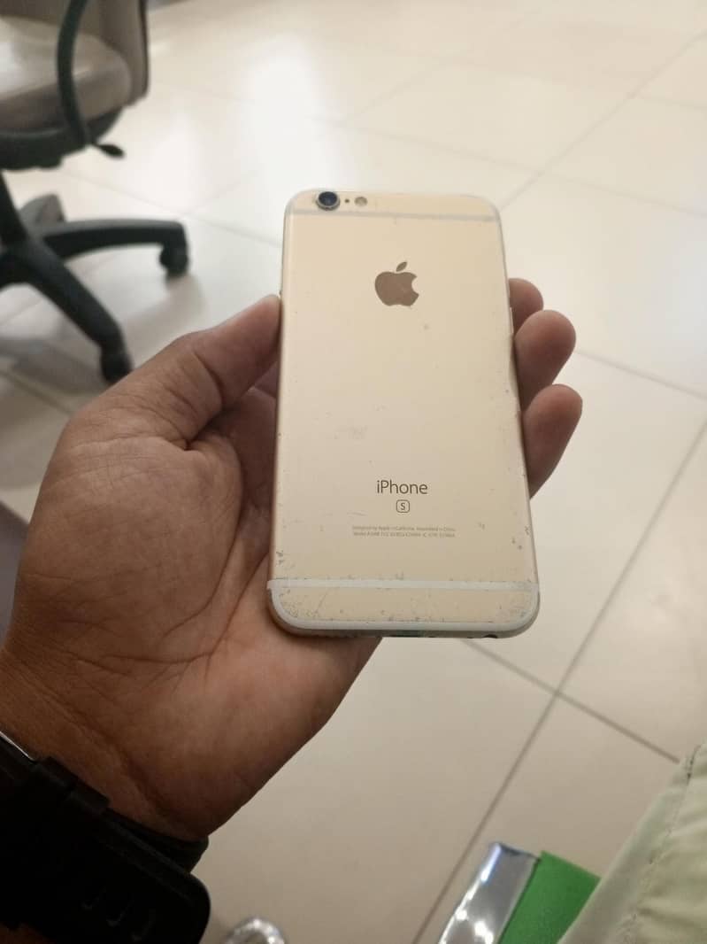 Apple iPhone 6S 2