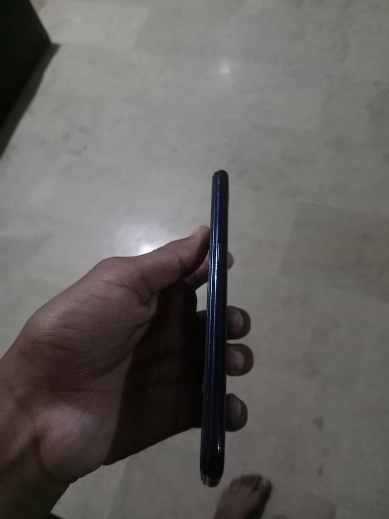 opposite a5s 2