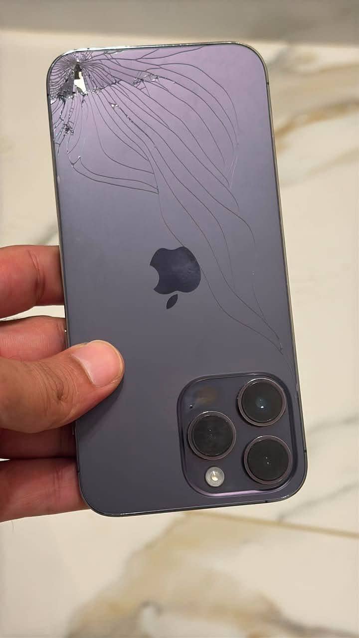 Apple iPhone 14 Pro Max 4