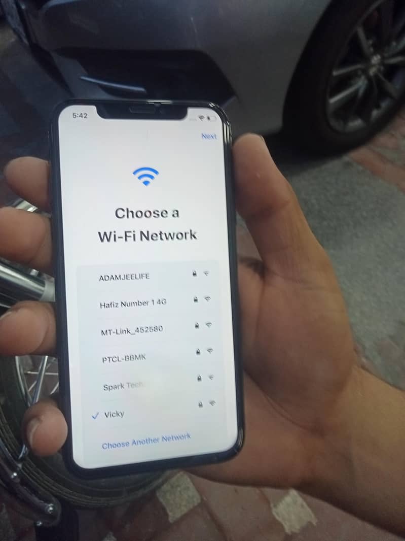 Apple iPhone X 3