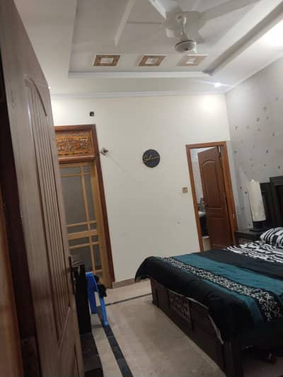 Ghouri town pH 5B Ground floor water Tanker electrity Available